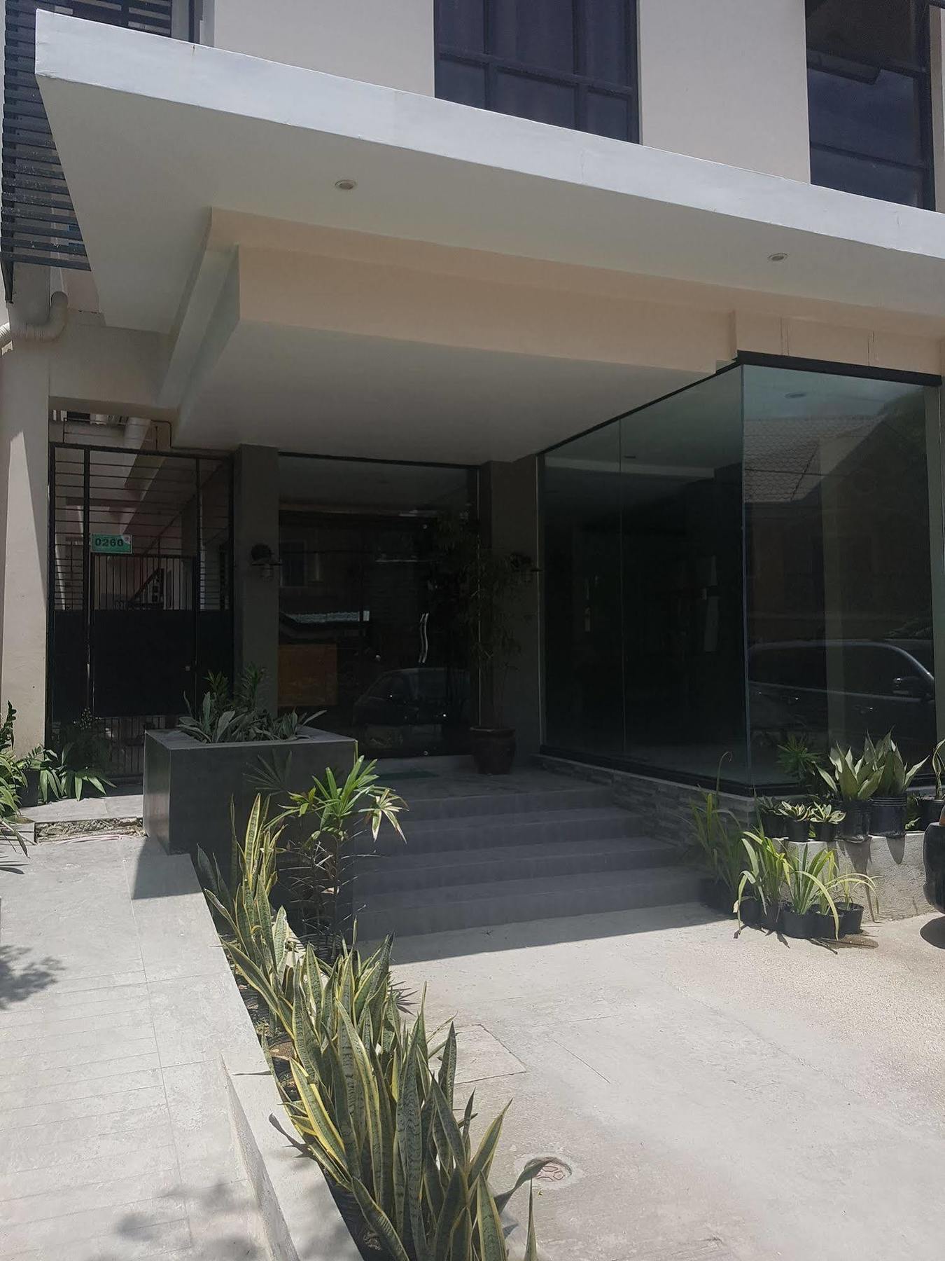Aliria Bed And Breakfast Tagbilaran Eksteriør bilde