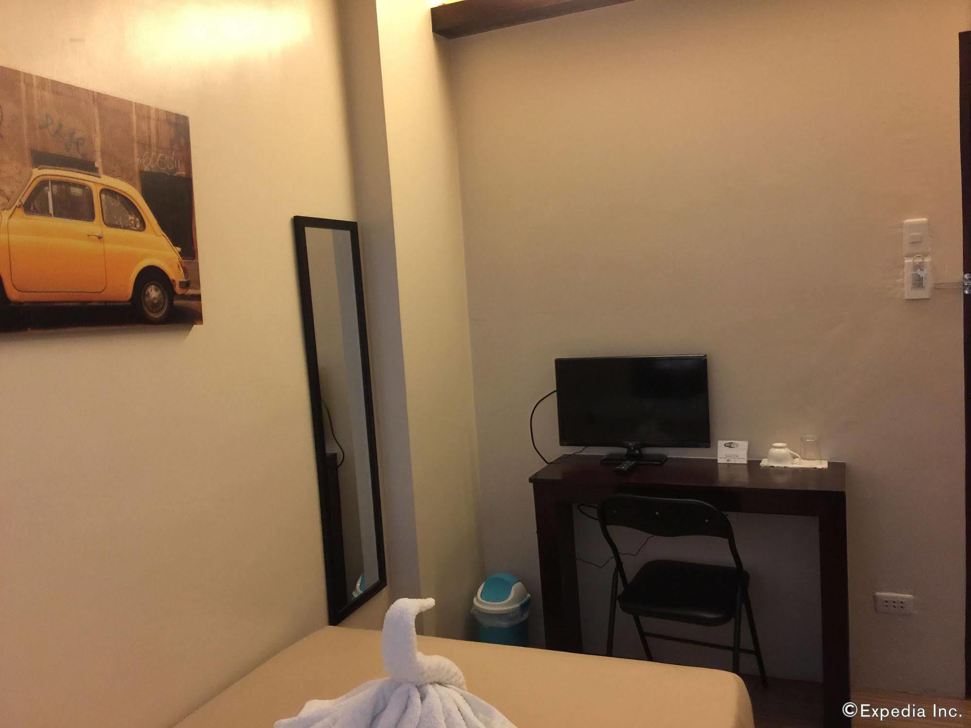 Aliria Bed And Breakfast Tagbilaran Eksteriør bilde