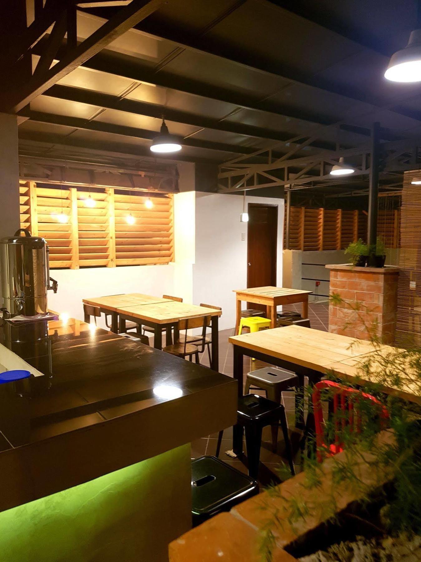 Aliria Bed And Breakfast Tagbilaran Eksteriør bilde