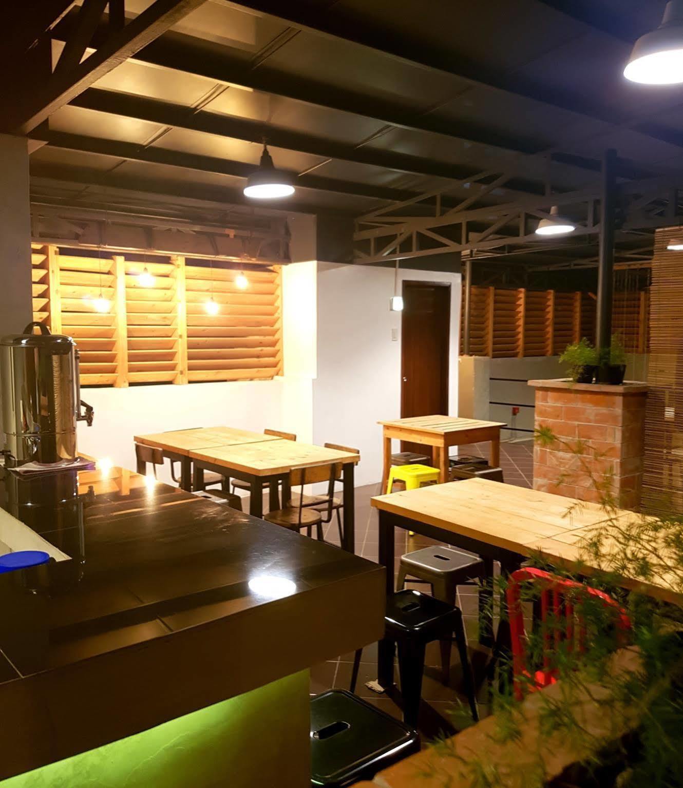 Aliria Bed And Breakfast Tagbilaran Eksteriør bilde